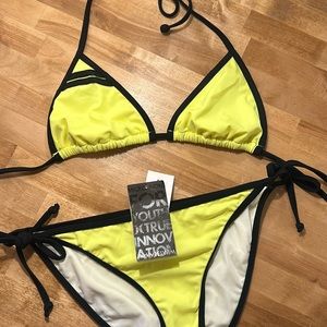 New with tags Hurley bikini